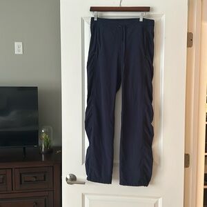 Blue Athleta size 4 joggers